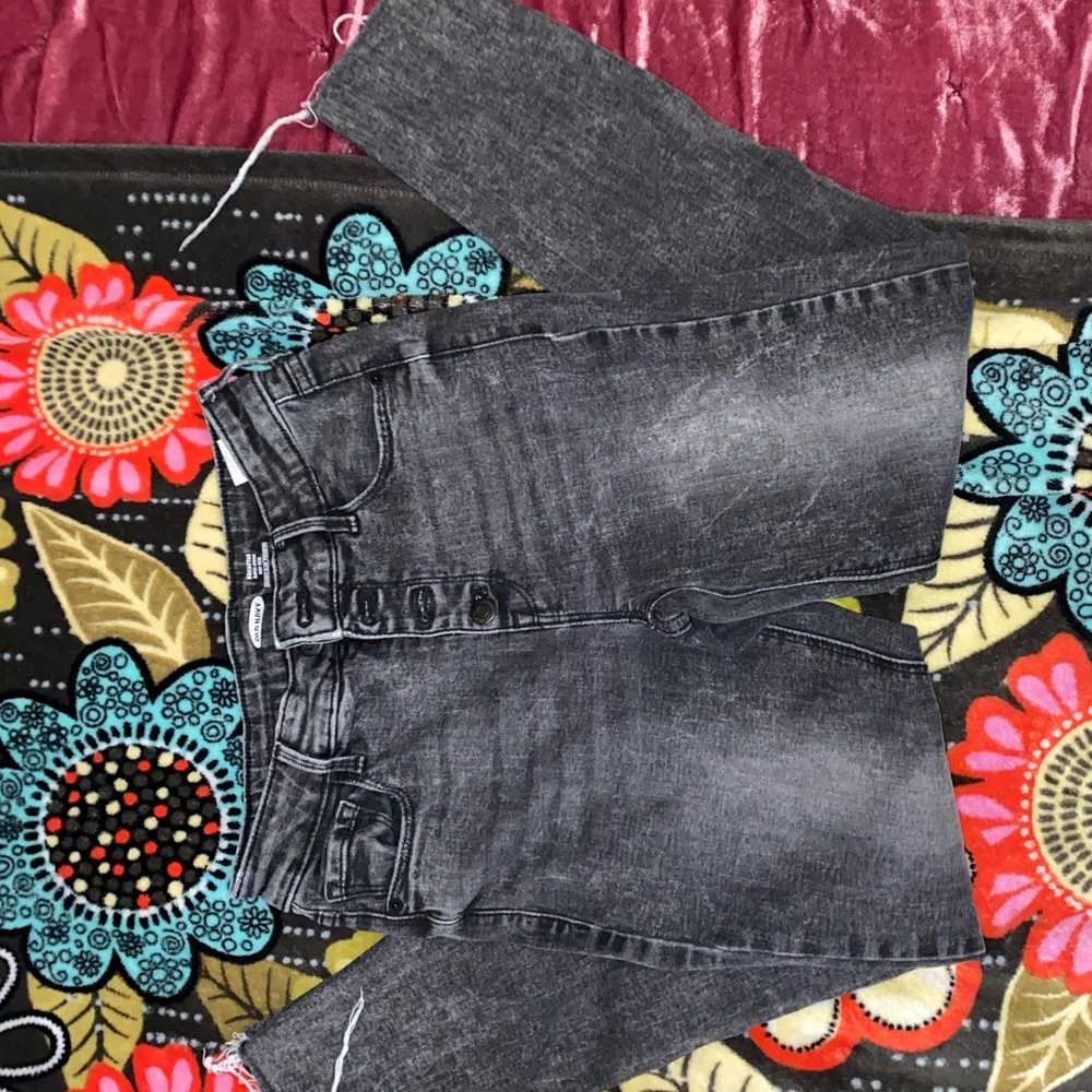 black washed skinny jeans